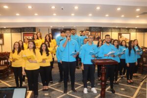 محافظ القليوبية يقدم التهاني للأقباط بمناسبة عيد القيامة المجيد