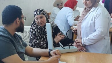 جامعة بنها تنظم قافلة طبية بقرية مشتهر طوخ