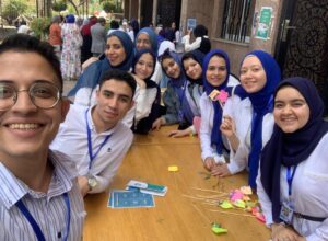 "ضمانة" حملة توعوية لطلاب شعبة العلاقات العامة ضمن مشروع التخرج