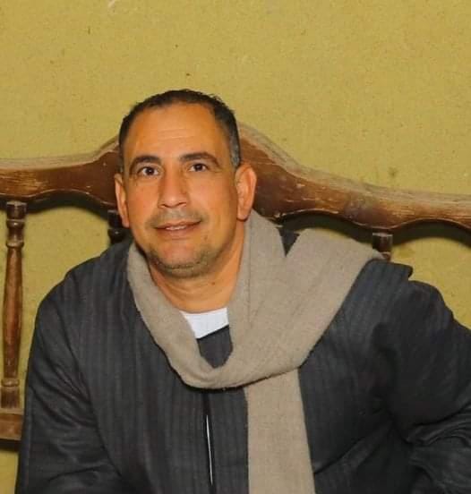 أمن القليوبية يكشف تفاصيل العثور على جثة موظف متغيب منذ أيام بقرية قرنفيل أمن القليوبية يكشف تفاصيل العثور على جثة موظف متغيب منذ أيام بقرية قرنفيل