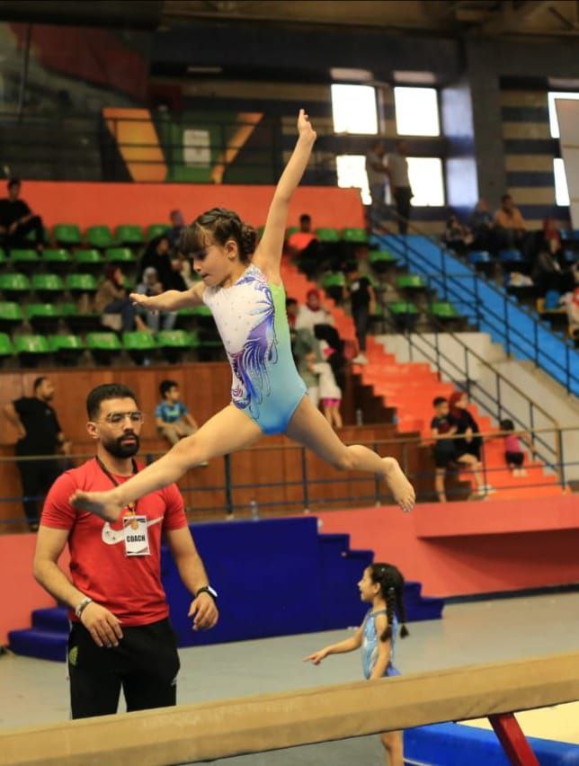 بنت الشبان لارا أحمد تحصد الميدالية الذهبية بنت الشبان لارا أحمد تحصد الميدالية الذهبية
