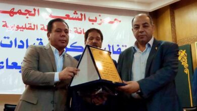 بالصور.. الشعب الجمهورى بالقليوبية يكرم قيادات الحزب بالمحافظة