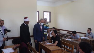 محافظ القليوبيه يتفقد أولى أيام امتحانات الشهادة الثانوية الأزهرية - صور