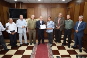 تكريم المتميزين في احتفال مياه القليوبية بعيد العمال