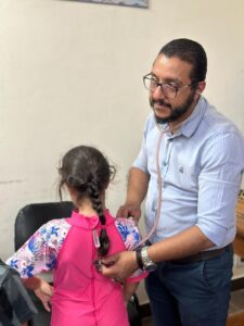 صحه اولادك تهمنا.. الكشف الدوري على السباحين بشبان بنها 