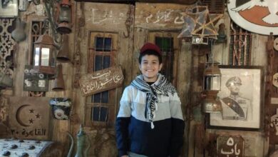 الناجح يرفع إيده تهنئة للطالب اياد خضر الناجح يرفع إيده تهنئة للطالب اياد خضر