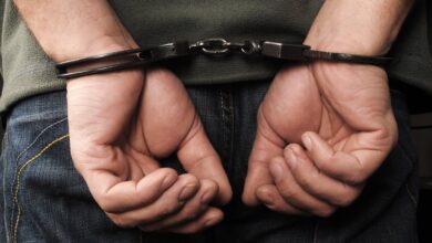 القبض على 5 عاطلين بحوزتهم 18 كيلو حشيش وهيروين بشبرا الخيمة القبض على 5 عاطلين بحوزتهم 18 كيلو حشيش وهيروين بشبرا الخيمة