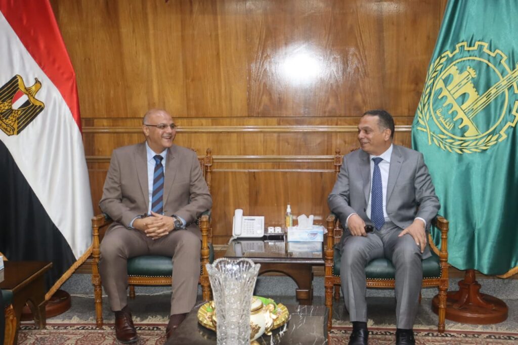 محافظ القليوبية يستقبل مدير الأمن لتقديم التهنئة بمناسبة توليه منصب محافظ الإقليم