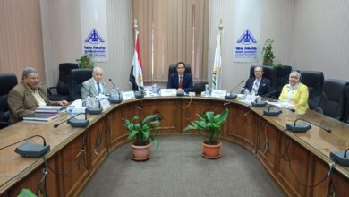 رئيس جامعة بنها يترأس لجنة اختيار عميد كلية الفنون التطبيقية