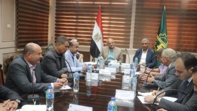 محافظ القليوبية يبحث زيادة مشروعات المياه والصرف بالمحافظة محافظ القليوبية يبحث زيادة مشروعات المياه والصرف بالمحافظة