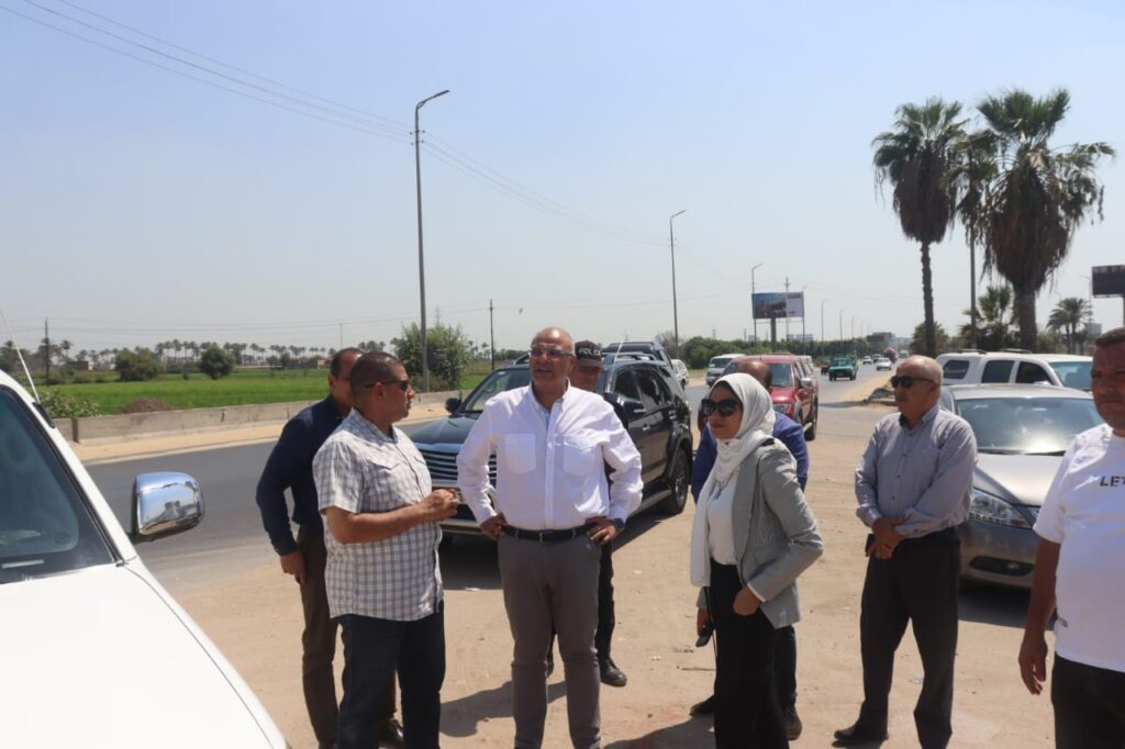 محافظ القليوبية: إنشاء كوبري مشاه أمام موقف بنها يربط البر الشرقي بالبر الغربي محافظ القليوبية: إنشاء كوبري مشاه أمام موقف بنها يربط البر الشرقي بالبر الغربي