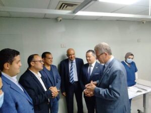 دفعة الخير .. طب بنها 2006 تهدي 3 أسرة رعاية مركزة لمستشفى بنها الجامعي (صور)