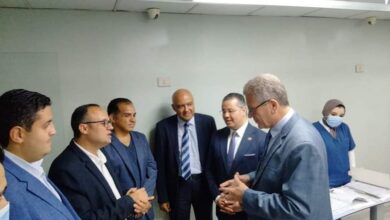 دفعة الخير .. طب بنها 2006 تهدي 3 أسرة رعاية مركزة لمستشفى بنها الجامعي (صور)