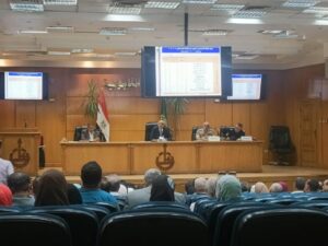 "سرطان ينخر في الشوارع" .. محافظ القليوبية يعبر عن استيائه من انتشار ظاهرة الأكشاك