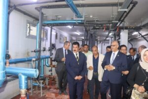 صرح كبير.. أنا مبهور.. محافظ القليوبية يتفقد هيئة الشبان العالمية