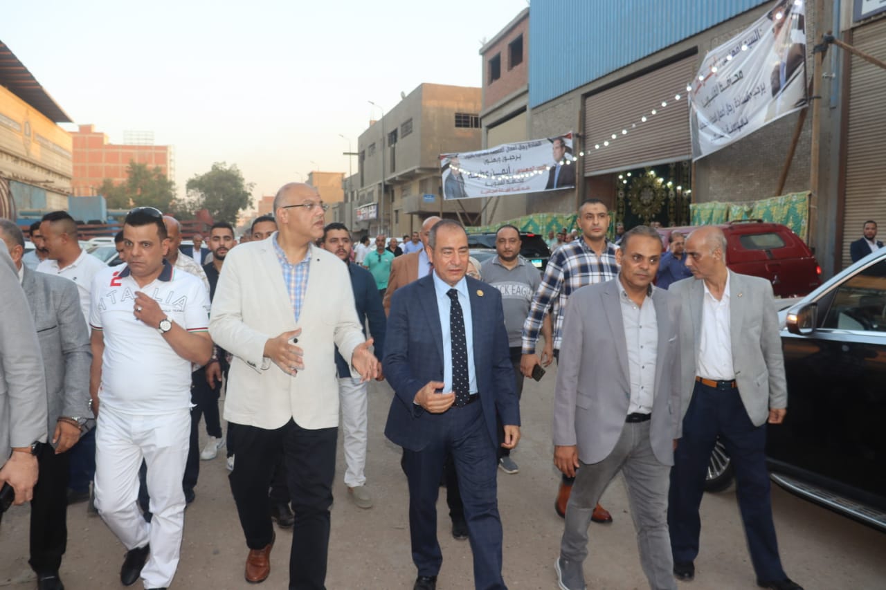 تشجيعا للاستثمار والصناعة .. محافظ القليوبية يعقد لقاء برجال الأعمال وأصحاب المنشآت الصناعية بمنطقة أبو سنة بقليوب تشجيعا للاستثمار والصناعة .. محافظ القليوبية يعقد لقاء برجال الأعمال وأصحاب المنشآت الصناعية بمنطقة أبو سنة بقليوب