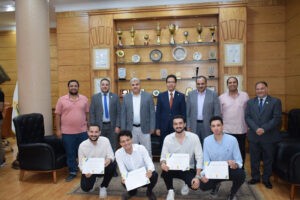 جامعة بنها تكرم طلابها المتميزين بالمسابقات البرمجية (صور)