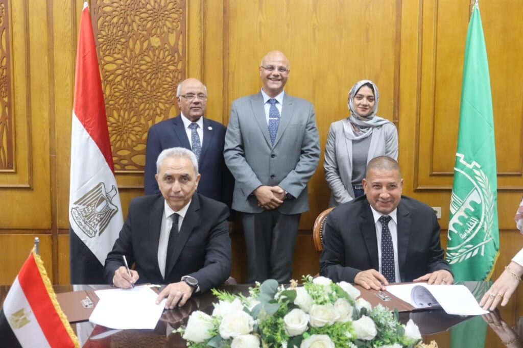 محافظ القليوبية يشهد توقيع بروتوكول تعاون لحصر أملاك الدولة محافظ القليوبية يشهد توقيع بروتوكول تعاون لحصر أملاك الدولة