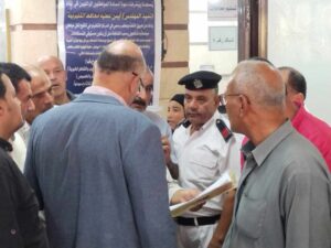 محافظ القليوبية يتفقد شوارع والمركز التكنولوجي بطوخ ويلتقي المواطنين