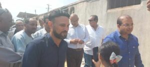 بمناسبة عيد الفلاح .. محافظ القليوبية يتفقد عدد من الصوب الزراعية ومعمل تجميع ألبان ببنها وطوخ