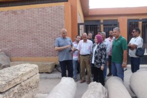 محافظ القليوبية يتفقد المقبره الأثرية والحمامات اليونانية ببنها