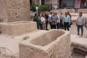 محافظ القليوبية يتفقد المقبره الأثرية والحمامات اليونانية ببنها