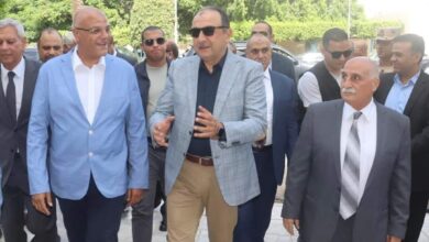 وزير قطاع الأعمال العام يلتقي محافظ القليوبية في زيارته لشركة النصر للكيماويات الدوائية