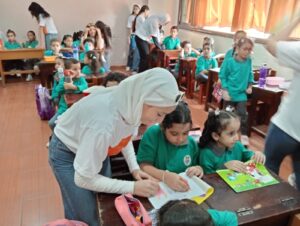 "بداية تيم" تشارك احتفالات الطلاب في أول يوم دراسي