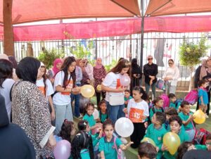 "بداية تيم" تشارك احتفالات الطلاب في أول يوم دراسي