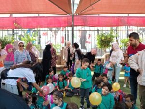 "بداية تيم" تشارك احتفالات الطلاب في أول يوم دراسي