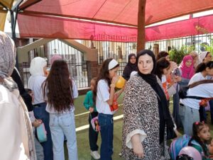 "بداية تيم" تشارك احتفالات الطلاب في أول يوم دراسي