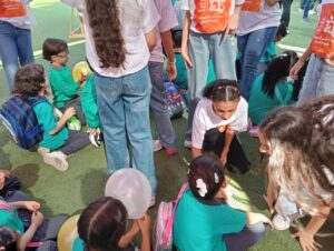 "بداية تيم" تشارك احتفالات الطلاب في أول يوم دراسي