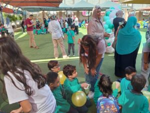 "بداية تيم" تشارك احتفالات الطلاب في أول يوم دراسي