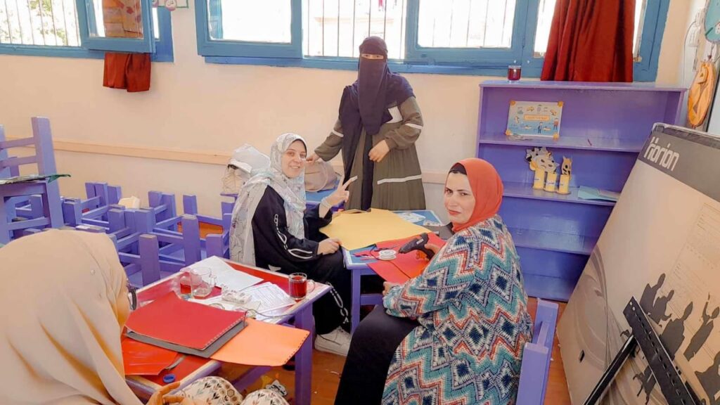 من شبان بنها لمعلمات رياض الاطفال... شكرا من شبان بنها لمعلمات رياض الاطفال... شكرا