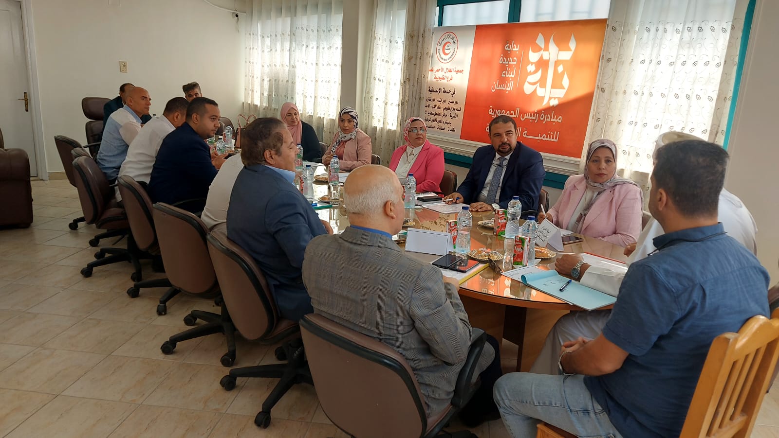 بمشاركة وكيلي وزارة التضامن والصحة.. مجلس إدارة الهلال الأحمر يعقد اجتماع مجلس الادارة بمشاركة وكيلي وزارة التضامن والصحة.. مجلس إدارة الهلال الأحمر يعقد اجتماع مجلس الادارة