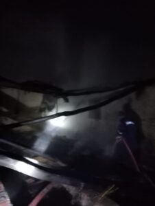 اندلاع حريق في منزل بالقليوبية دون خسائر بشرية - صور