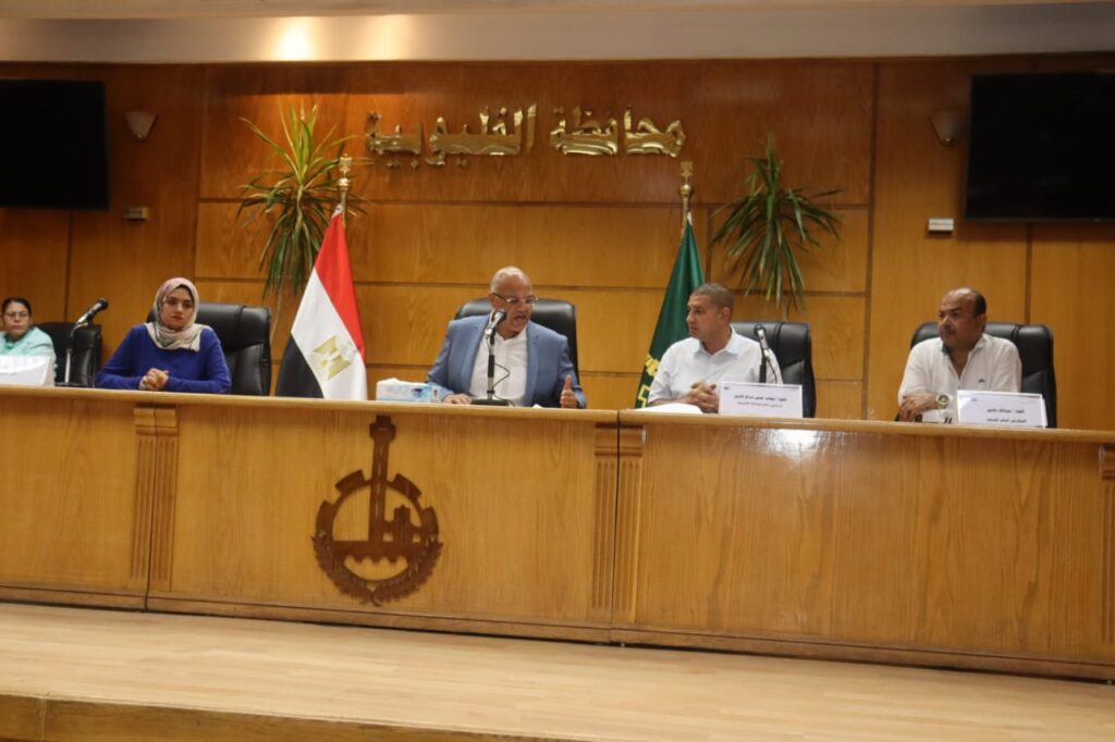 محافظ القليوبية: تقديم الدعم لضبط منظومة البناء وتسهيل إجراءات ملف التصالح