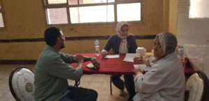 ضمن مبادرة " أنت الحياة " .. جامعة بنها تنظم قافلة طبية بقرية كوم أشفين بقليوب