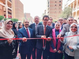 بمشاركة 30 شركة .. افتتاح فعاليات الملتقى التوظيفي الأول بتجارة بنها