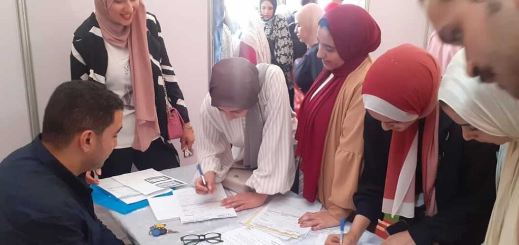 بمشاركة 30 شركة .. افتتاح فعاليات الملتقى التوظيفي الأول بتجارة بنها بمشاركة 30 شركة .. افتتاح فعاليات الملتقى التوظيفي الأول بتجارة بنها