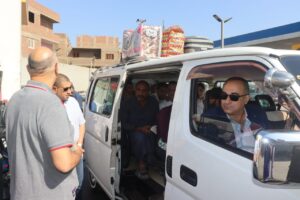 محافظ القليوبيه يتفقد محطات ومواقف السيارات بمدن بنها وشبرا الخيمه - صور