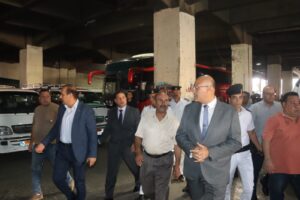 محافظ القليوبية يتابع التزام السائقين بـ التسعيرة الجديدة