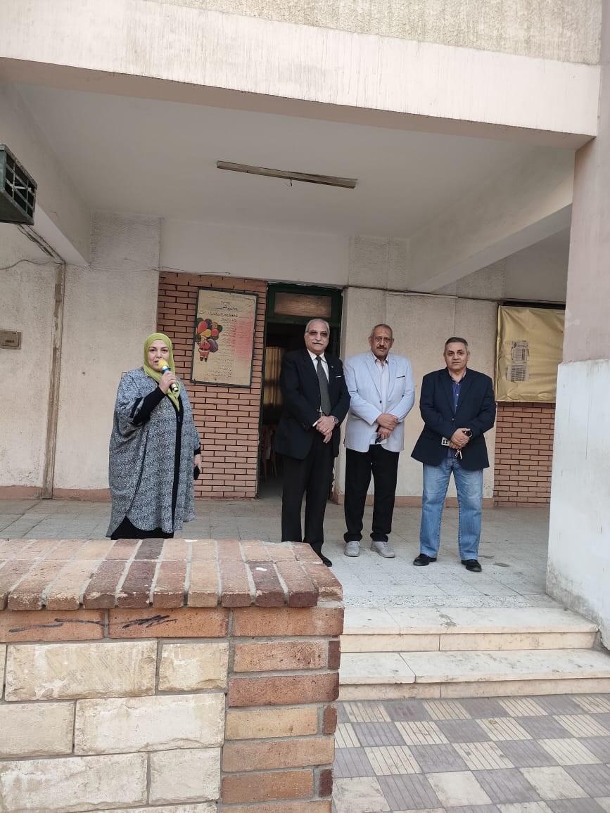 إحالة 3 معلمين للشؤون القانونية بإدارة غرب شبرا الخيمة التعليمية
