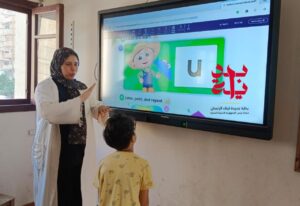 الخط العربي و اساسيات اللغة الانجليزية وورش عمل، يوم مميز من بداية بشبان بنها
