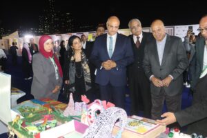 محافظ القليوبية يشهد فعاليات برنامج المنح الدراسية «مستقبلي» بمجمع تكرير مسطرد - صور