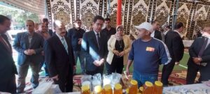 "الجيزاوي" يفتتح معرض منتجات جامعة بنها