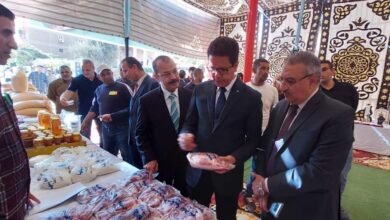 "الجيزاوي" يفتتح معرض منتجات جامعة بنها "الجيزاوي" يفتتح معرض منتجات جامعة بنها