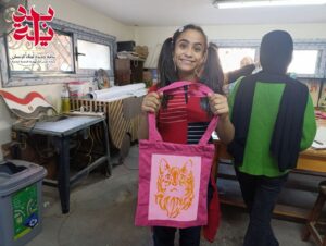 طباعة علي القماش..ورشة عمل من مبادرة "انت قدها" بهيئة الشبان والتضامن بالقليوبية