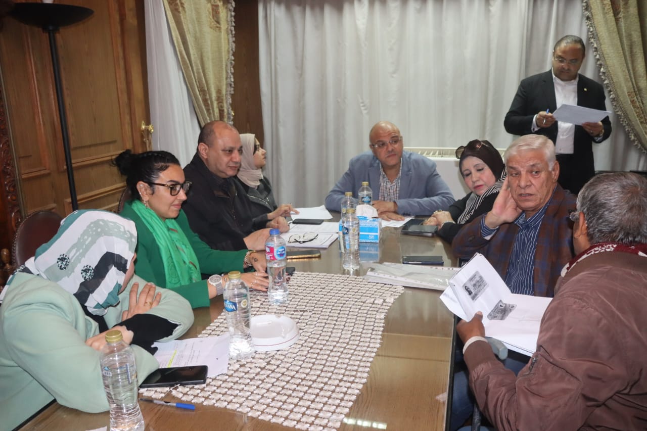 محافظ القليوبية يبحث مشاكل المواطنين في اللقاء الجماهيري بالخانكة