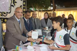 محافظ القليوبية يكرم أبطال السباحة والخماسي الحديث والكونغفو بنادي بنها الرياضي